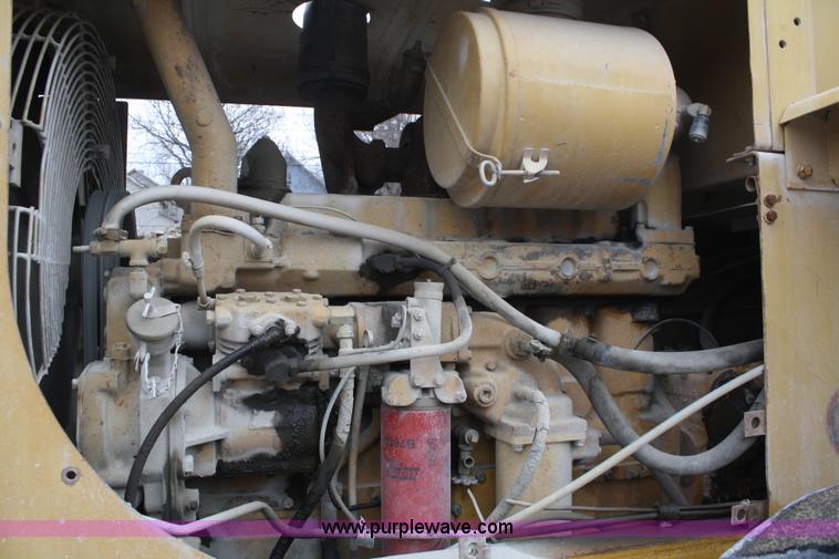 image for item A6768 1973 Caterpillar 966C wheel loader