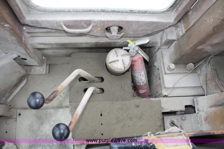 image for item A6768 1973 Caterpillar 966C wheel loader