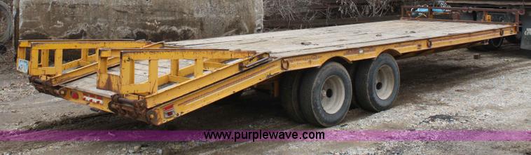 image for item A6770 1987 LZ 18KT double-axle trailer
