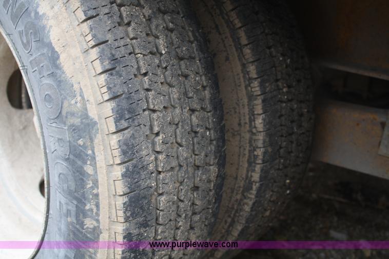 image for item A6770 1987 LZ 18KT double-axle trailer