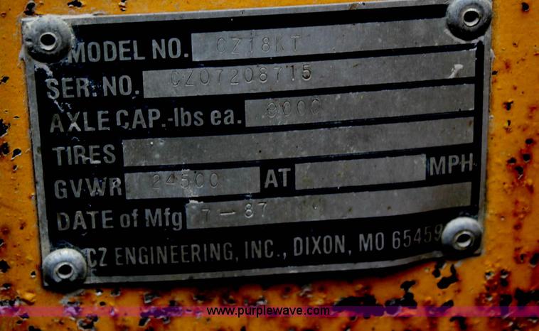 image for item A6770 1987 LZ 18KT double-axle trailer