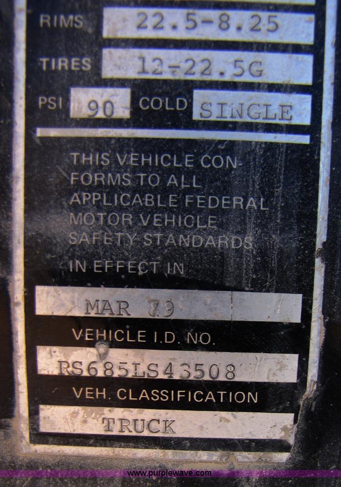 image for item B2122 1979 Mack RS6001 mixer truck