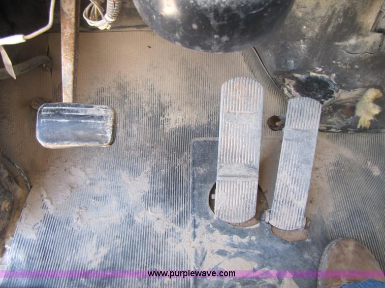 image for item B2122 1979 Mack RS6001 mixer truck