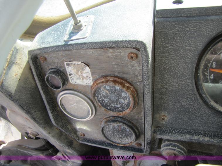 image for item B2122 1979 Mack RS6001 mixer truck