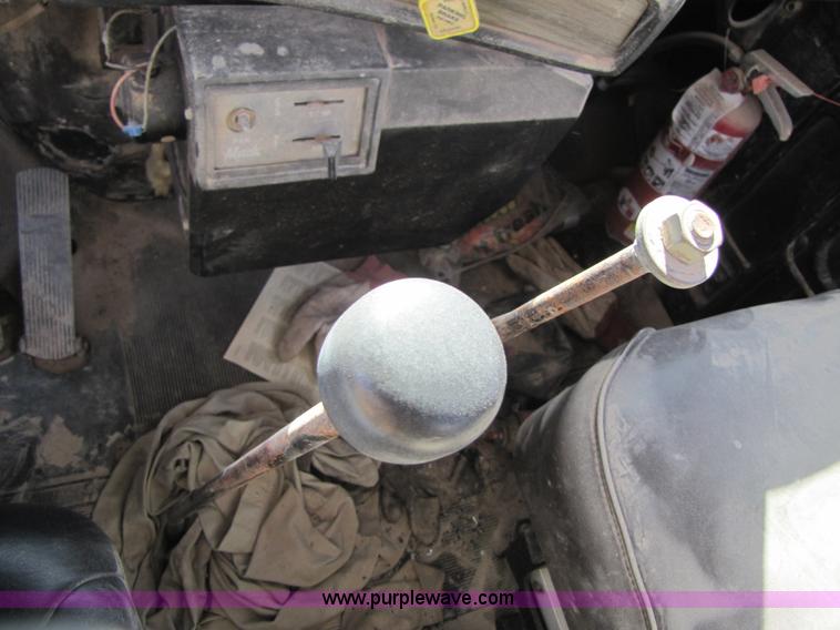 image for item B2122 1979 Mack RS6001 mixer truck