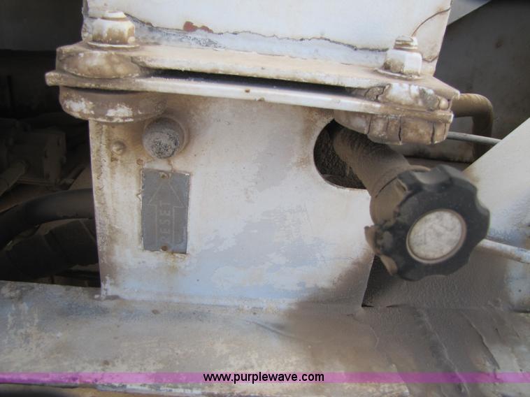 image for item B2122 1979 Mack RS6001 mixer truck