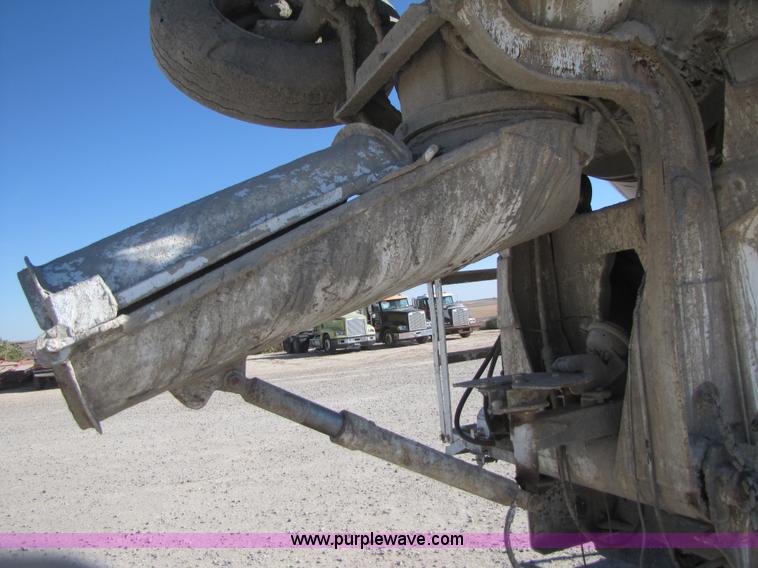 image for item B2122 1979 Mack RS6001 mixer truck