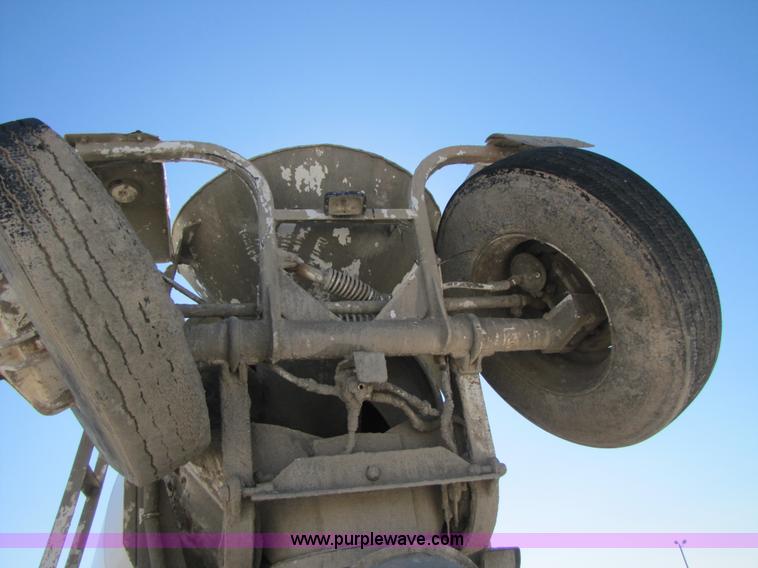 image for item B2122 1979 Mack RS6001 mixer truck