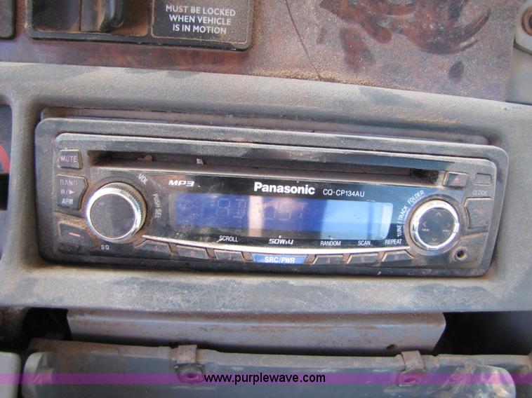 image for item B2193 1999 Freightliner Century Class semi truck