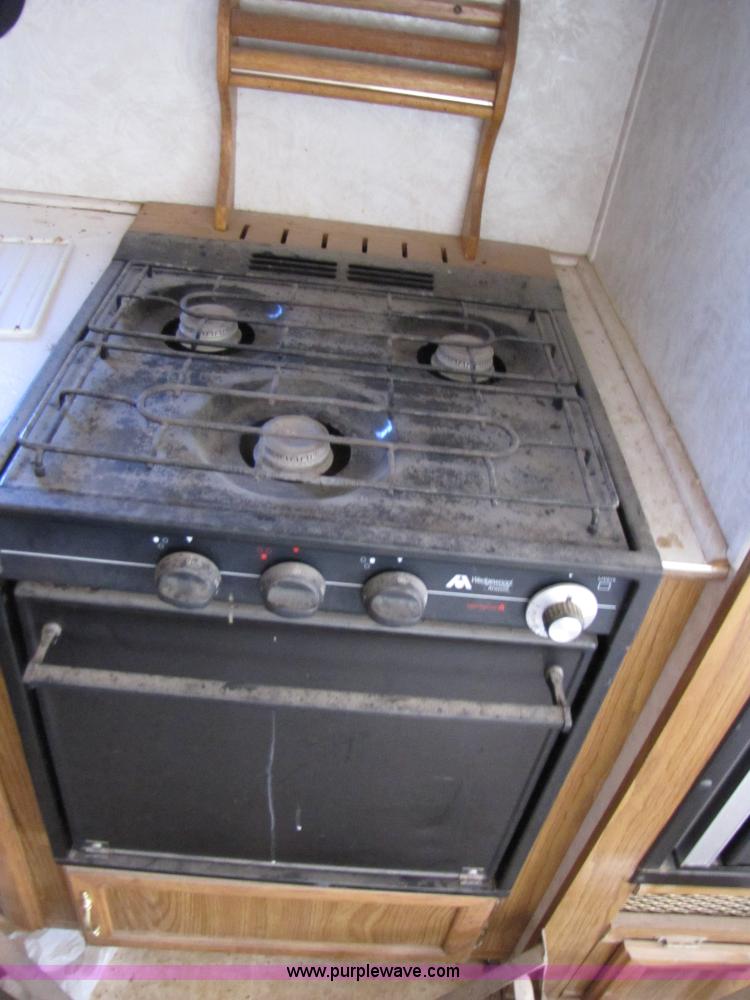 image for item B2195 1996 Dutchmen 33' travel trailer