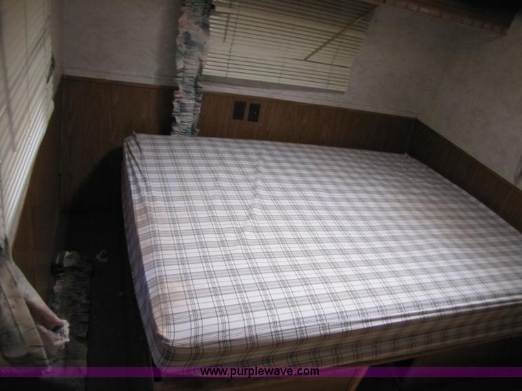 image for item B2195 1996 Dutchmen 33' travel trailer