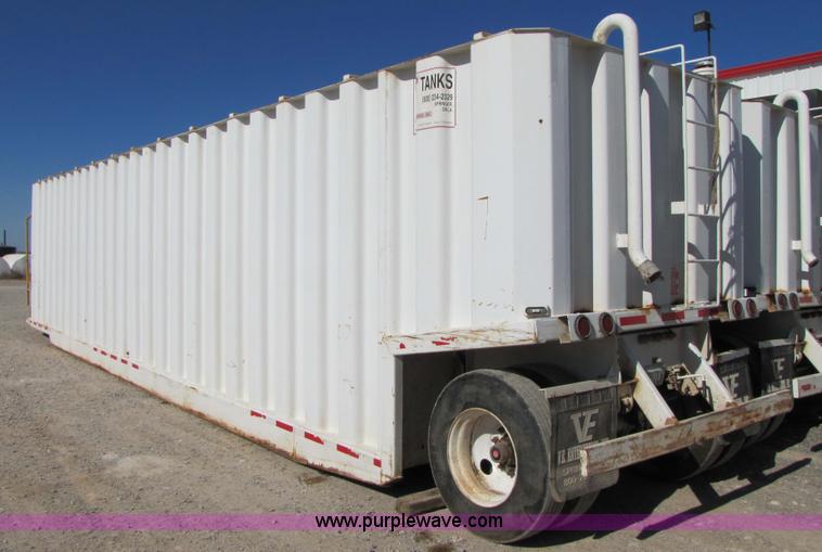 image for item B2196 2005 V.E. Enterprises flat top storage/frac tank