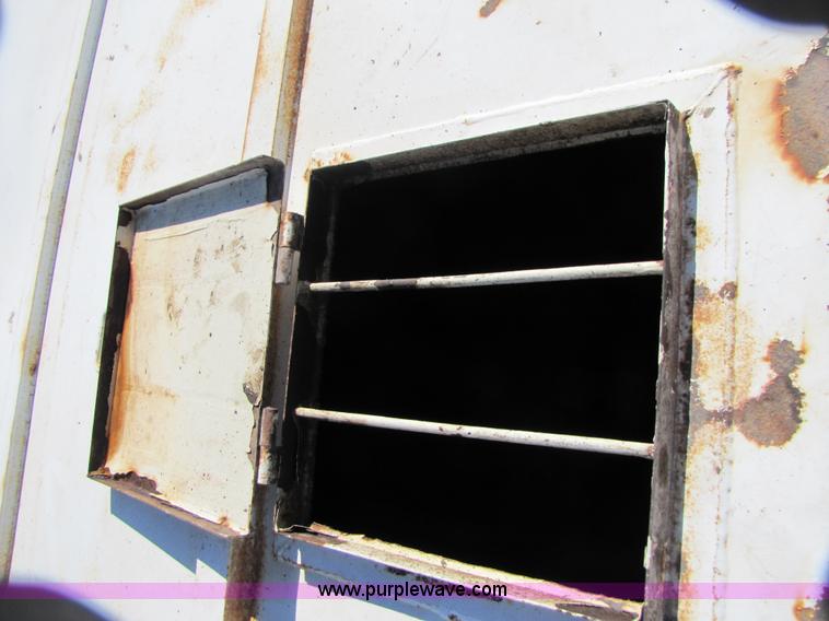 image for item B2196 2005 V.E. Enterprises flat top storage/frac tank