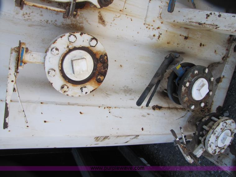 image for item B2198 2005 V.E. Enterprises flat top storage/frac tank