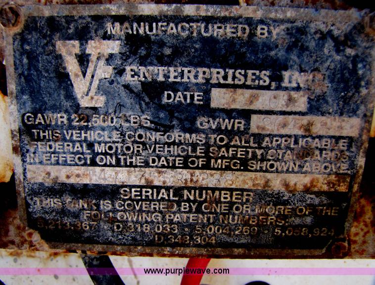 image for item B2198 2005 V.E. Enterprises flat top storage/frac tank