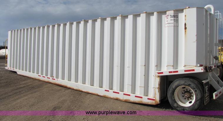 image for item B2216 2005 V.E. Enterprises flat top storage/frac tank