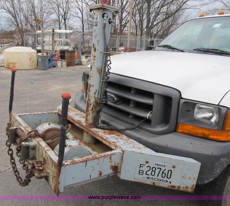 image for item B2596 1999 Ford F550 Super Duty truck with CME drill rig