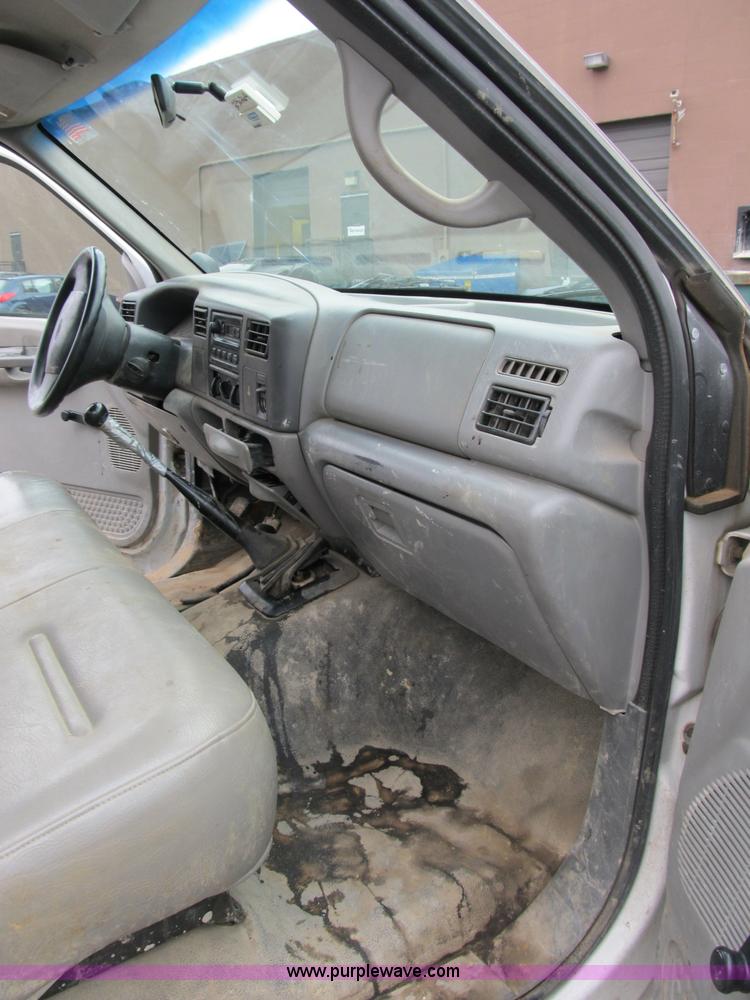 image for item B2596 1999 Ford F550 Super Duty truck with CME drill rig