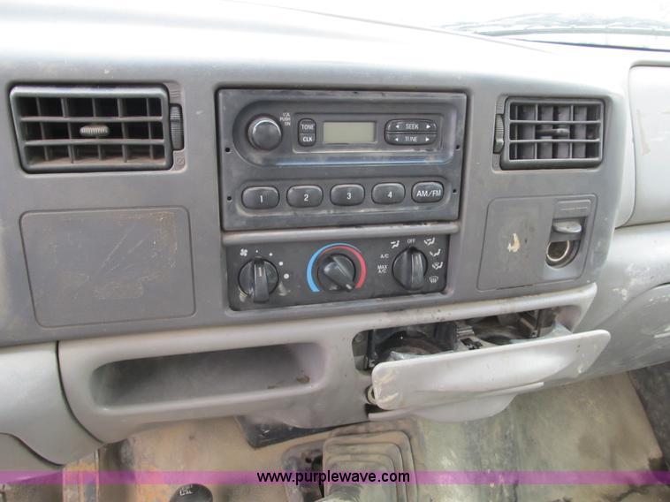 image for item B2596 1999 Ford F550 Super Duty truck with CME drill rig