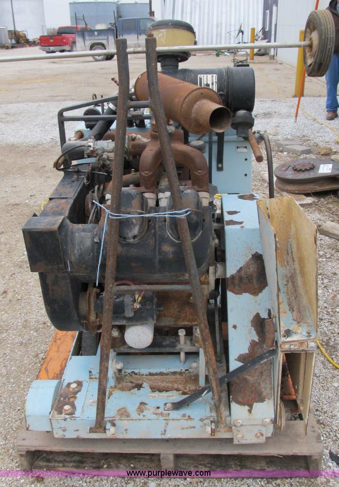 image for item B2607 Target 6505 concrete saw