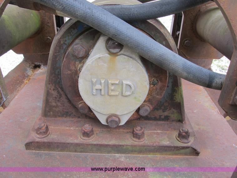 image for item B2608 Hydraulic vibratory plate compactor