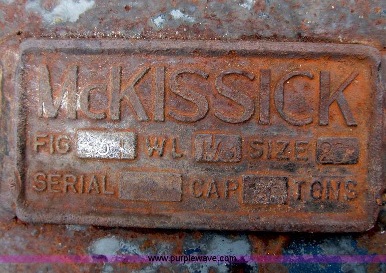 image for item B2610 McKissick crane block