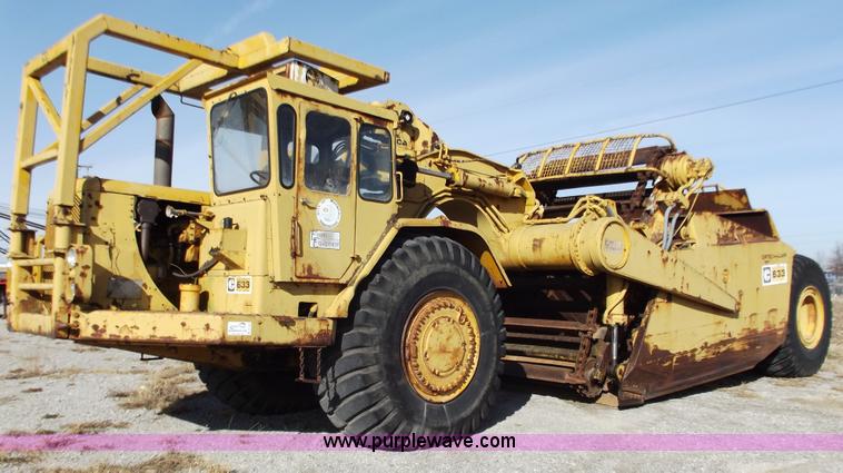 image for item B6166 Caterpillar 633 elevating scraper