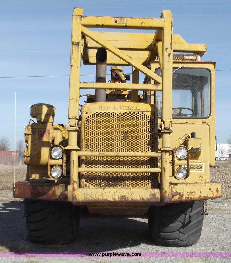 image for item B6166 Caterpillar 633 elevating scraper