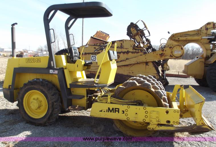 image for item B6167 Bomag BW142 sheeps foot vibratory roller
