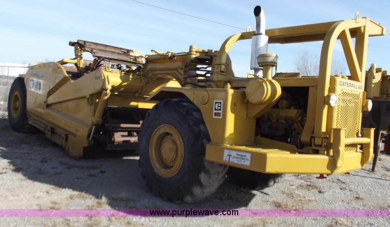 image for item B6168 Caterpillar 613 elevating scraper