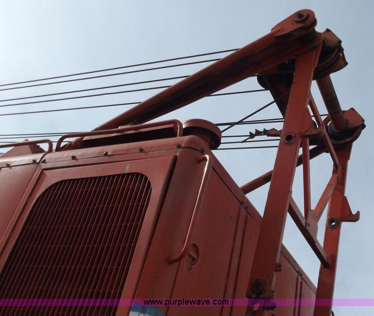 image for item B6173 Koehring 455S 50 ton track crane