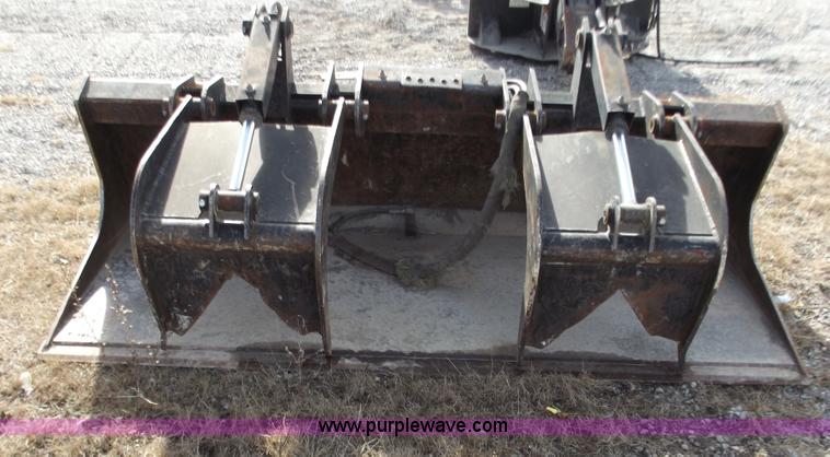 image for item B6178 Gator 85" industrial grapple bucket