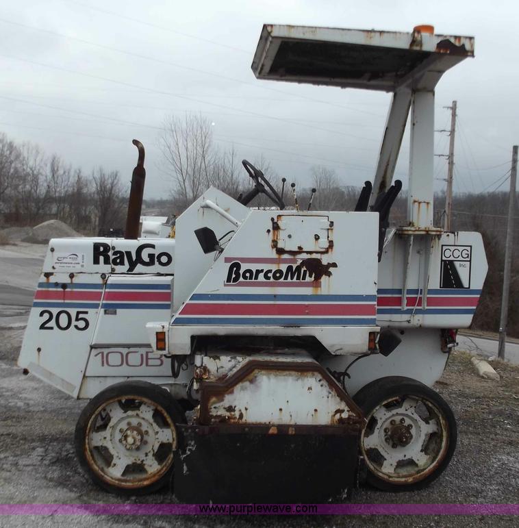 image for item B6228 Raygo 100B ride-on milling machine