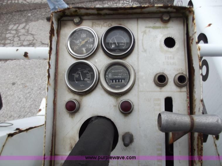 image for item B6228 Raygo 100B ride-on milling machine