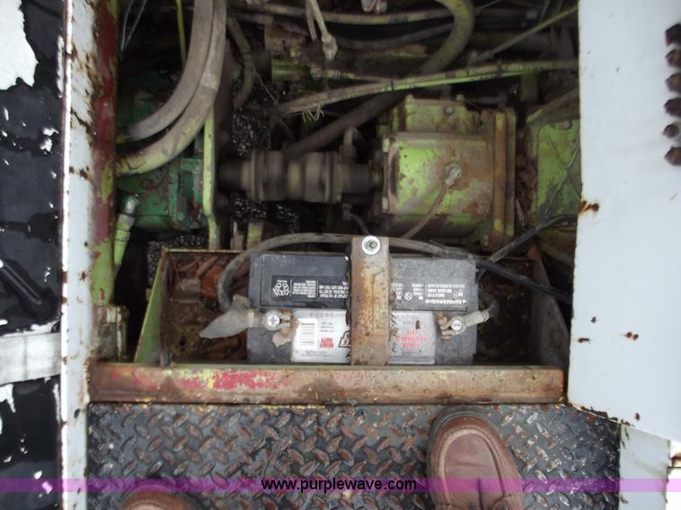 image for item B6228 Raygo 100B ride-on milling machine