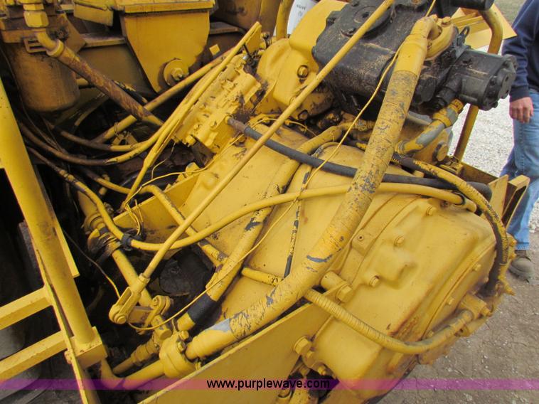 image for item B7064 John Deere 762 scraper