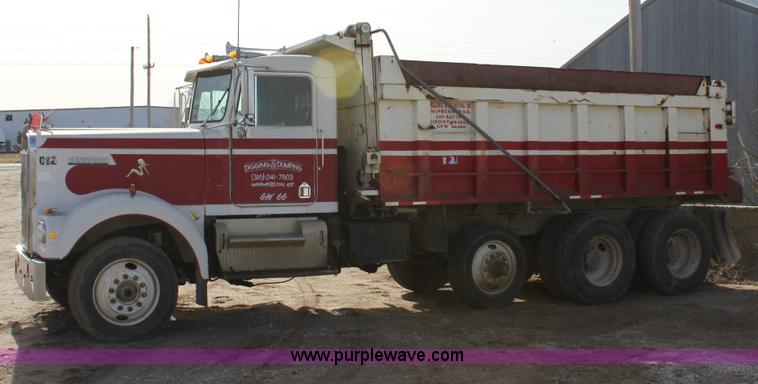 image for item B8877 1977 Kenworth tandem axle dump truck