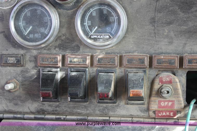 image for item B8877 1977 Kenworth tandem axle dump truck