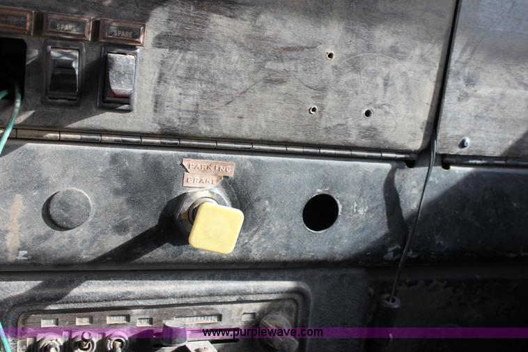 image for item B8877 1977 Kenworth tandem axle dump truck