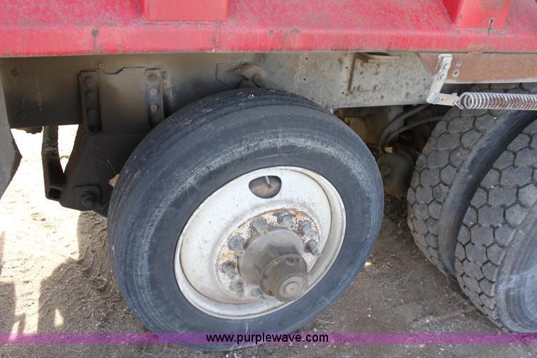image for item B8877 1977 Kenworth tandem axle dump truck