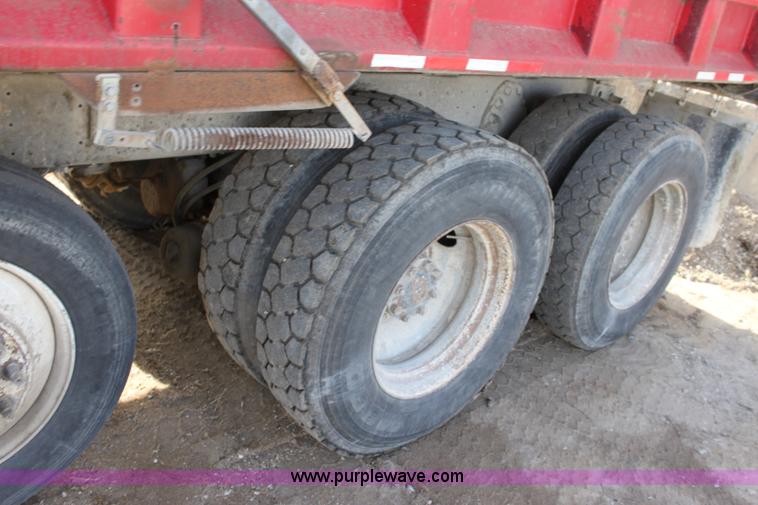 image for item B8877 1977 Kenworth tandem axle dump truck