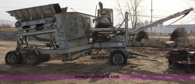 image for item B8885 Cedarapids jaw crusher