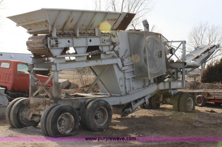 image for item B8885 Cedarapids jaw crusher