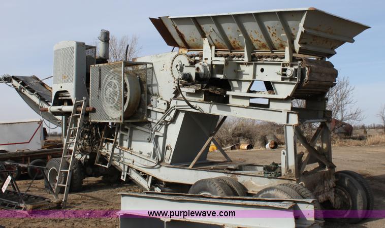 image for item B8885 Cedarapids jaw crusher