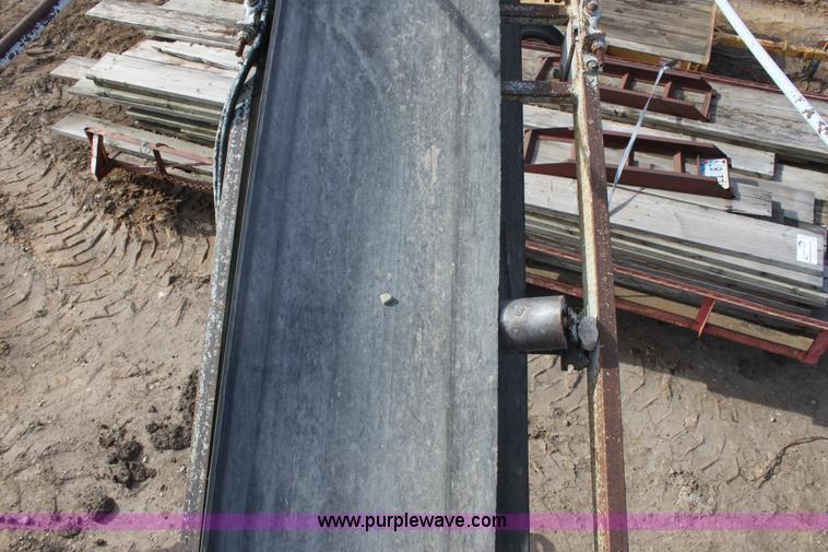 image for item B8885 Cedarapids jaw crusher