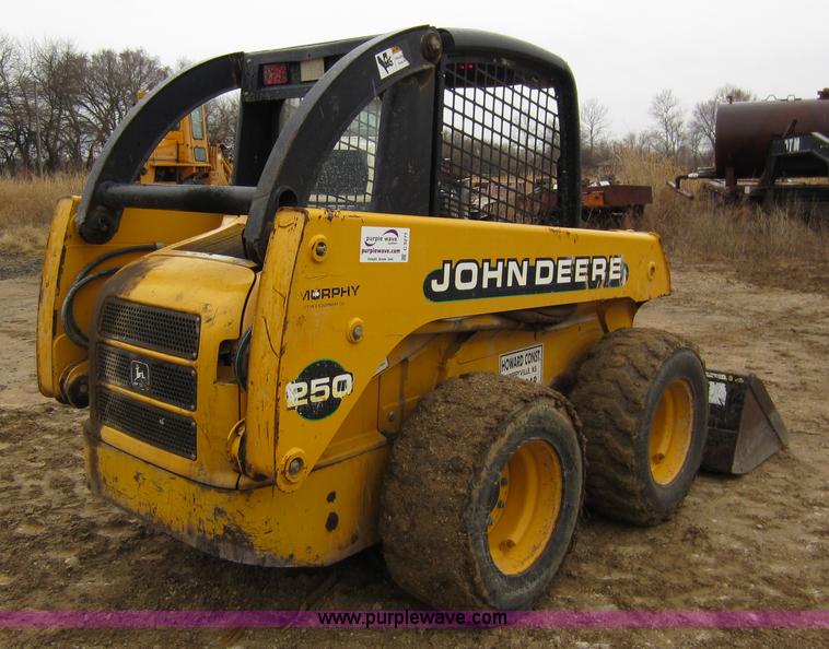 image for item C5271 1999 John Deere 250 skid steer