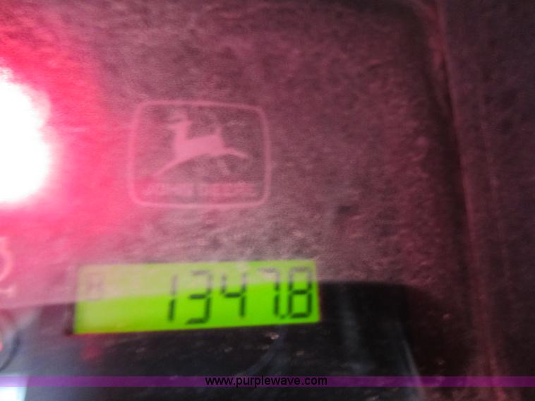 image for item C5271 1999 John Deere 250 skid steer