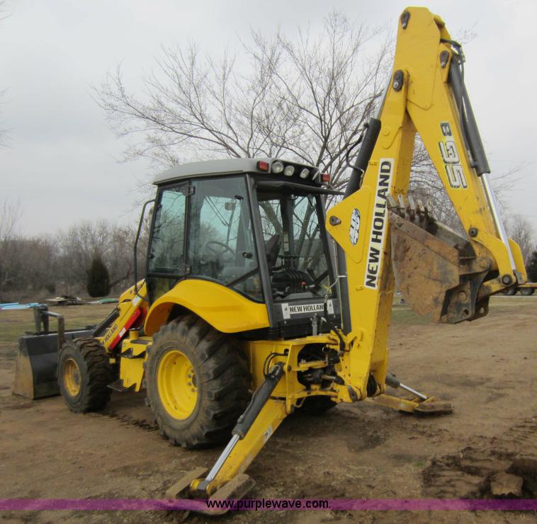 image for item C5276 2006 New Holland B95 backhoe