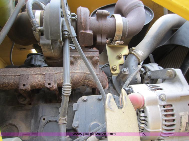 image for item C5276 2006 New Holland B95 backhoe