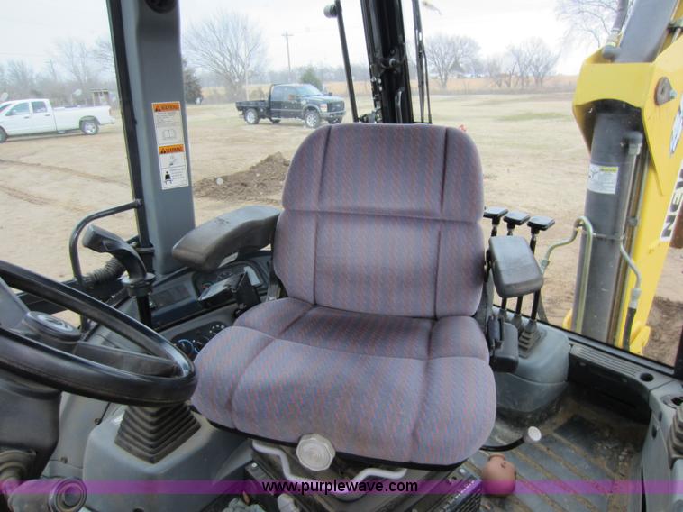 image for item C5276 2006 New Holland B95 backhoe